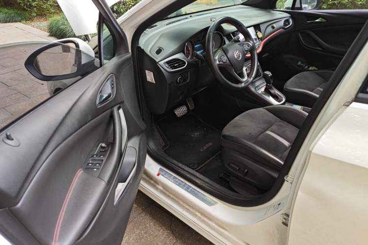 Used Buick Verano 2016 Hatchback 15S Automatic Leading Model Interior 3