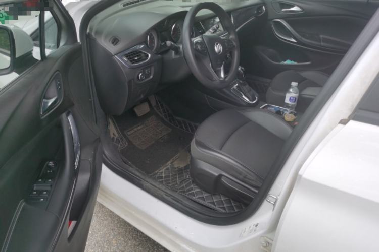 Used Buick Verano 2016 Hatchback 15S Automatic Leading Model Interior 3