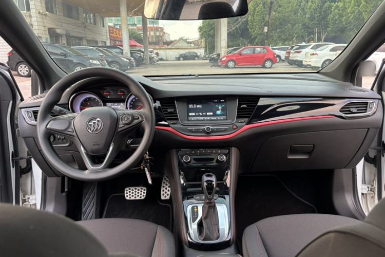 Used Buick Verano 2016 Two-Door GS 20T Dual-Clutch Haoting Sporty Model Interior 3