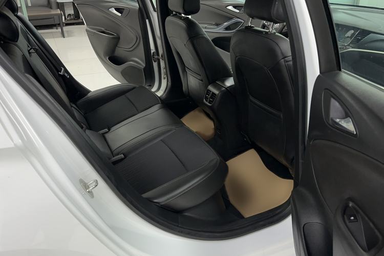 Used Buick Verano 2016 Hatchback 15S Automatic Leading Model Interior 7