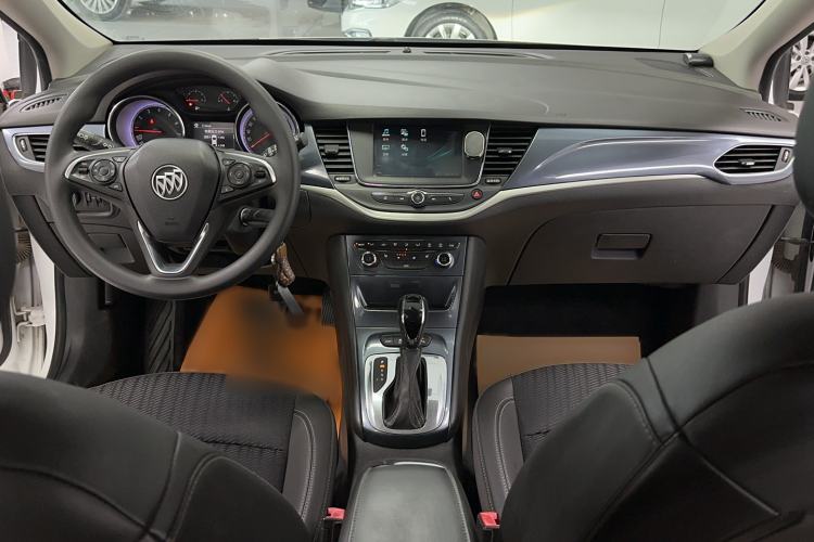 Used Buick Verano 2016 Hatchback 15S Automatic Leading Model Interior 8