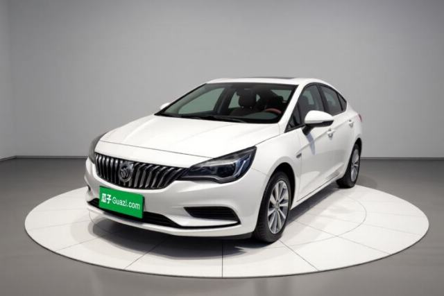 Ojetý Buick Verano 2016 Hatchback 15S Automatic Leading Model