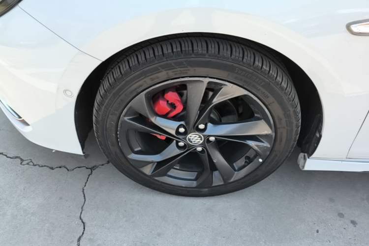 Used Buick Verano 2016 Hatchback GS 20T Dual-Clutch Passionate Sporty Model Left Front Wheel Hub