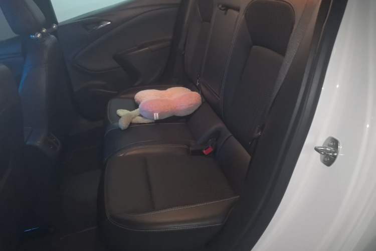 Used Buick Verano 2016 Hatchback 15S Automatic Leading Model Left Rear Seat