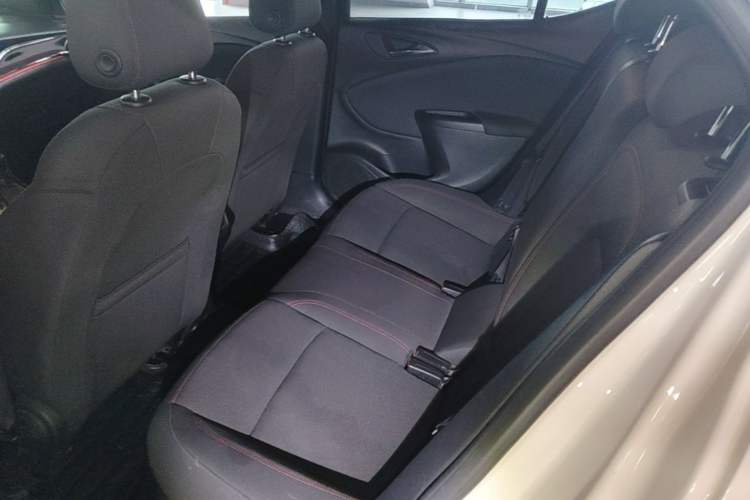 Used Buick Verano 2016 Two-Door GS 20T Dual-Clutch Haoting Sporty Model Left Rear Seat