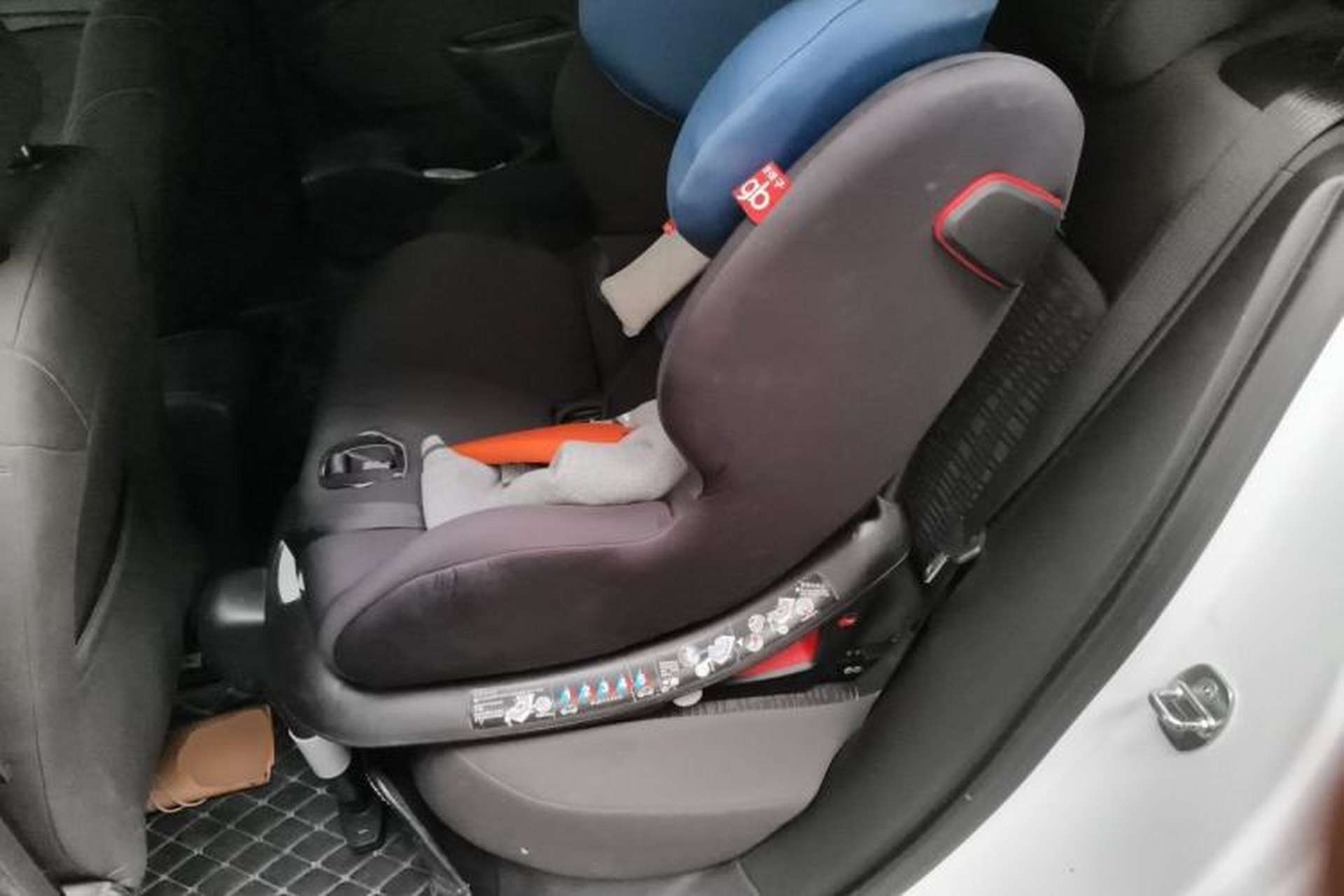 Used Buick Verano 2016 Hatchback 15S Automatic Ambition Model Left Rear Seat