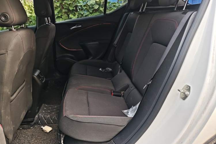 Used Buick Verano 2016 Two-Door GS 20T Dual-Clutch Haoting Sporty Model Left Rear Seat