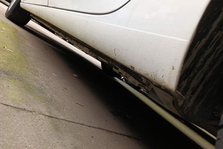 Used Buick Verano 2016 Hatchback 15S Automatic Ambition Model Left Side Sill