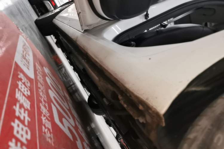 Used Buick Verano 2016 Hatchback 15S Automatic Leading Model Left Side Sill