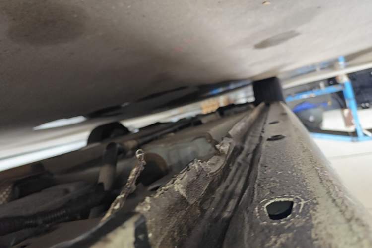 Used Buick Verano 2016 Hatchback 15S Automatic Leading Model Left Side Sill
