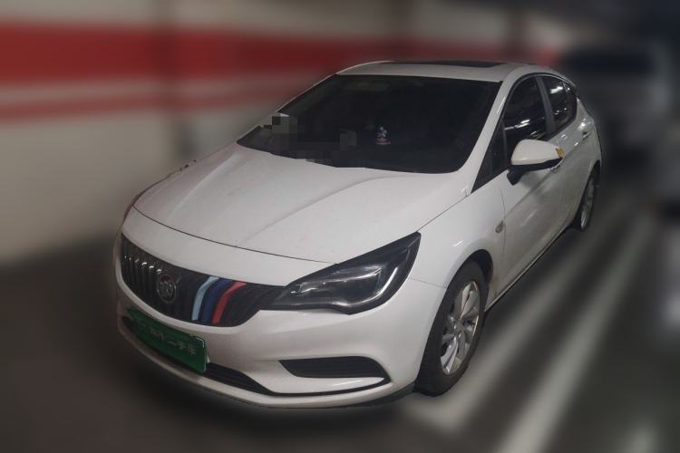 Gebrauchter Buick Verano 2016 Hatchback 15S Automatic Ambition Model Guazi used car, China used car export, Used car for sale, Used  cars, Cheapest cars for sale