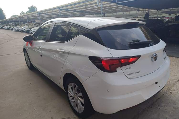 Used Buick Verano 2016 Hatchback 15S Automatic Leading Model Rear Left 45 Deg