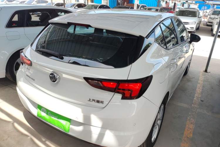 Used Buick Verano 2016 Hatchback 15S Automatic Leading Model Rear Right 45 Deg