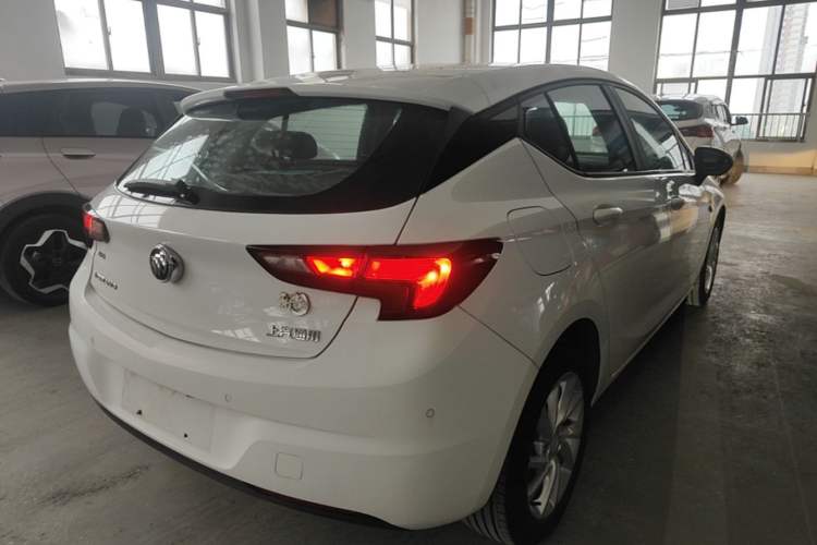 Used Buick Verano 2016 Hatchback 15S Automatic Leading Model Rear Right 45 Deg