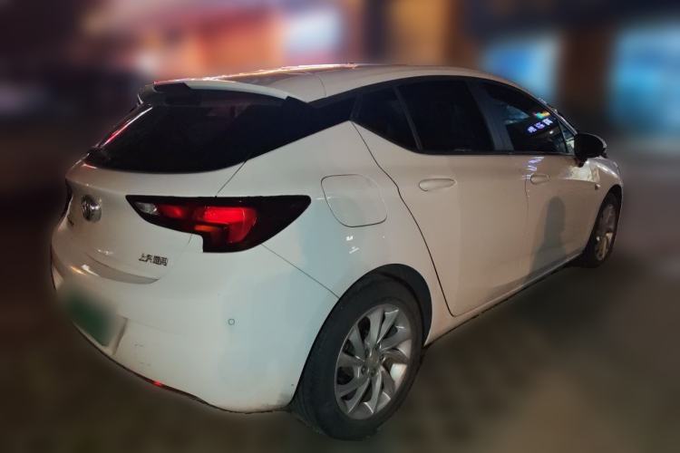 Used Buick Verano 2016 Hatchback 15S Automatic Leading Model Rear Right 45 Deg