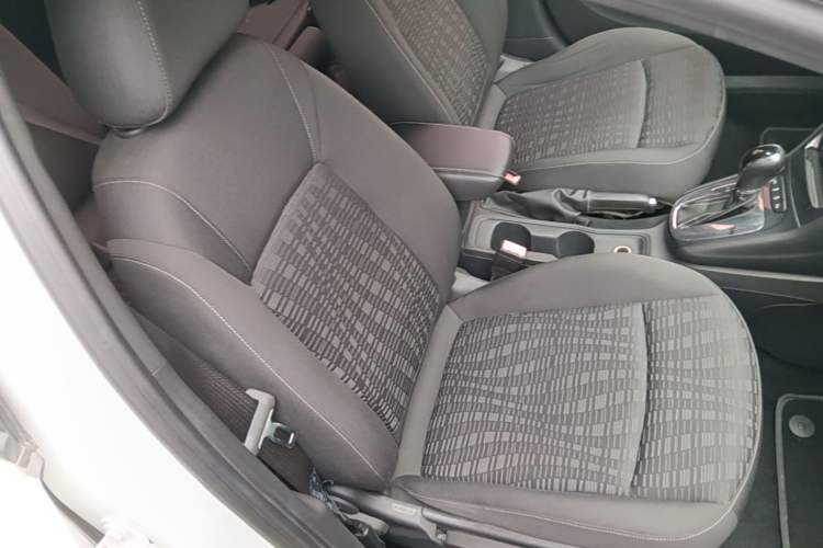 Used Buick Verano 2016 Hatchback 15S Automatic Ambition Model Right Front Seat