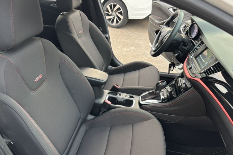 Used Buick Verano 2016 Two-Door GS 20T Dual-Clutch Haoting Sporty Model Right Front Seat