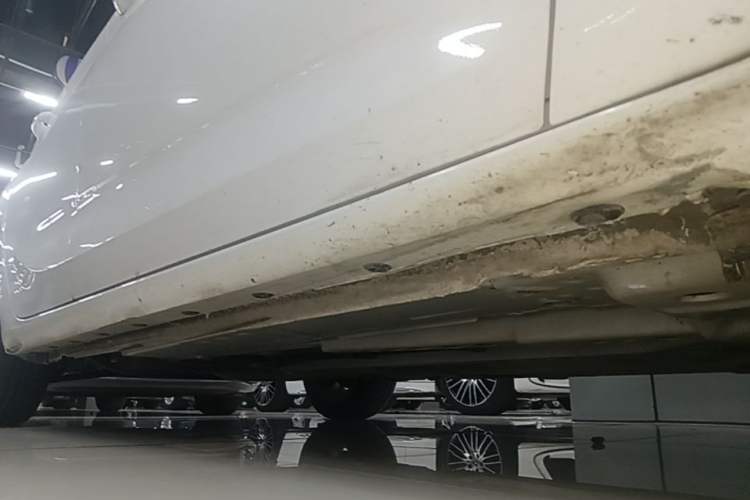 Used Buick Verano 2016 Hatchback 15S Automatic Ambition Model Right Side Sill