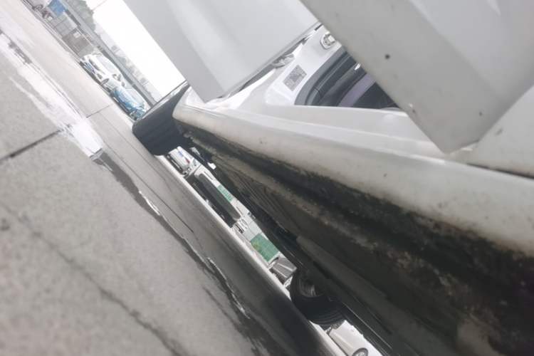 Used Buick Verano 2016 Hatchback 15S Automatic Ambition Model Right Side Sill