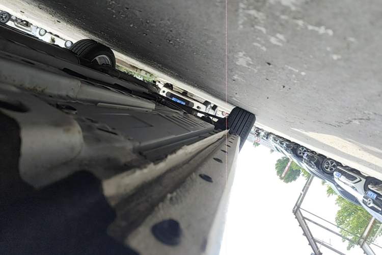 Used Buick Verano 2016 Hatchback 15S Automatic Ambition Model Right Side Sill