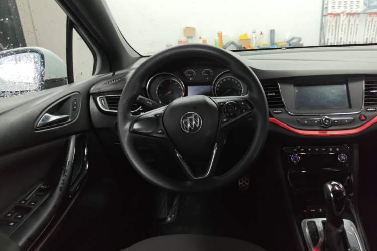 Used Buick Verano 2016 Two-Door GS 20T Dual-Clutch Haoting Sporty Model Steering Wheel