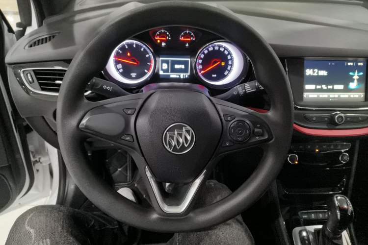 Used Buick Verano 2016 Two-Door GS 20T Dual-Clutch Haoting Sporty Model Steering Wheel