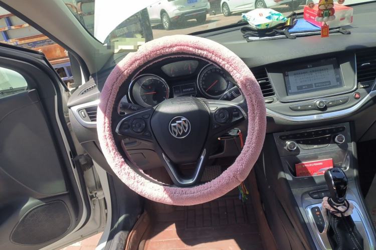 Used Buick Verano 2016 Hatchback 15S Automatic Leading Model Steering Wheel
