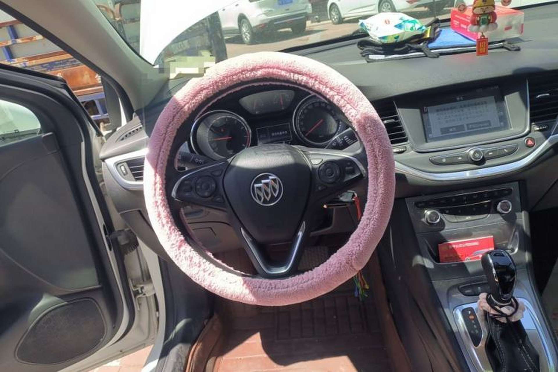 Used Buick Verano 2016 Hatchback 15S Automatic Leading Model Steering Wheel