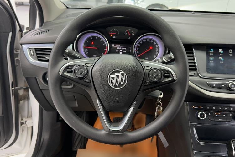 Used Buick Verano 2016 Hatchback 15S Automatic Leading Model Steering Wheel