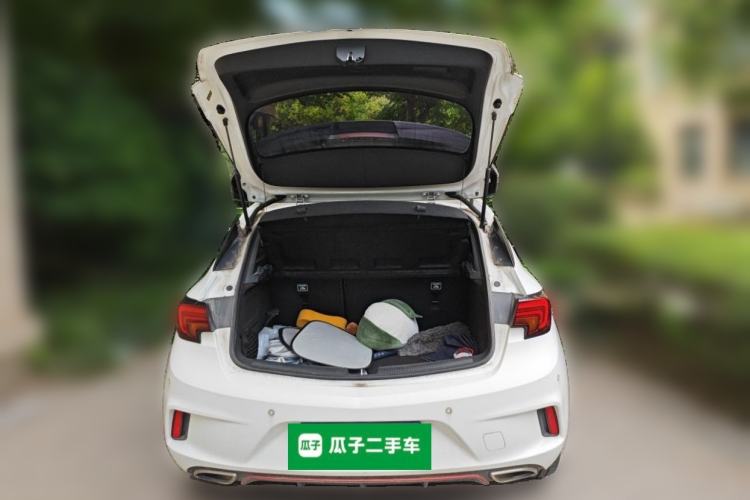 Used Buick Verano 2016 Hatchback 15S Automatic Leading Model Trunk