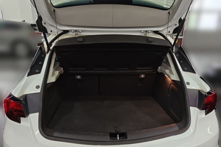 Used Buick Verano 2016 Hatchback 15S Automatic Leading Model Trunk