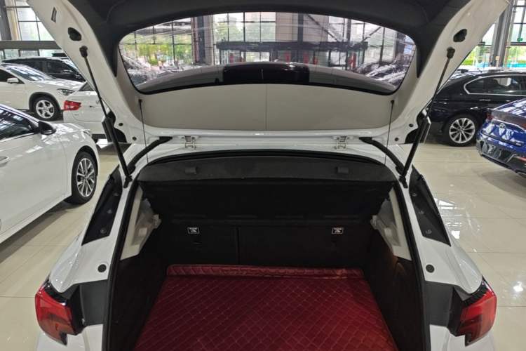 Used Buick Verano 2016 Hatchback 15S Automatic Ambition Model Trunk