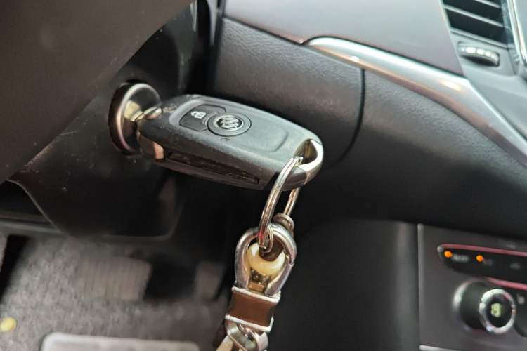 Used Buick Verano 2016 Hatchback 15S Automatic Leading Model Vehicle Key