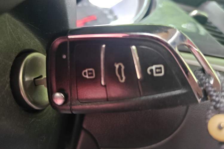 Used Buick Verano 2016 Hatchback 15S Automatic Ambition Model Vehicle Key