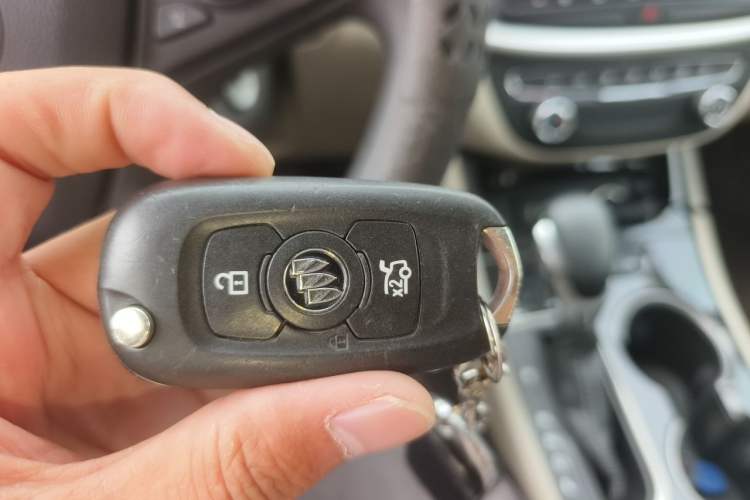 Used Buick Verano 2016 Hatchback 15S Automatic Ambition Model Vehicle Key