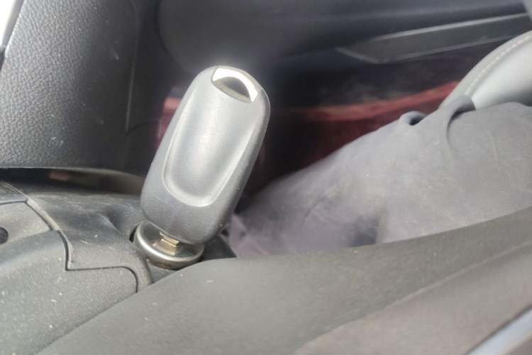 Used Buick Verano 2016 Hatchback 15S Automatic Leading Model Vehicle Key