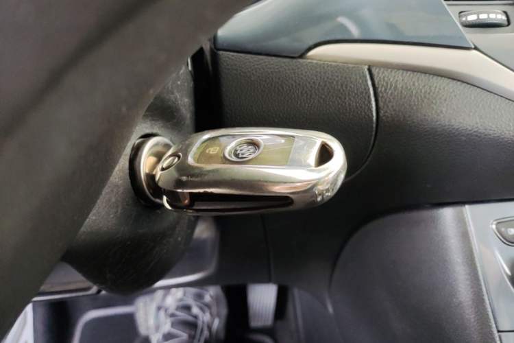Used Buick Verano 2016 Hatchback 15S Automatic Leading Model Vehicle Key