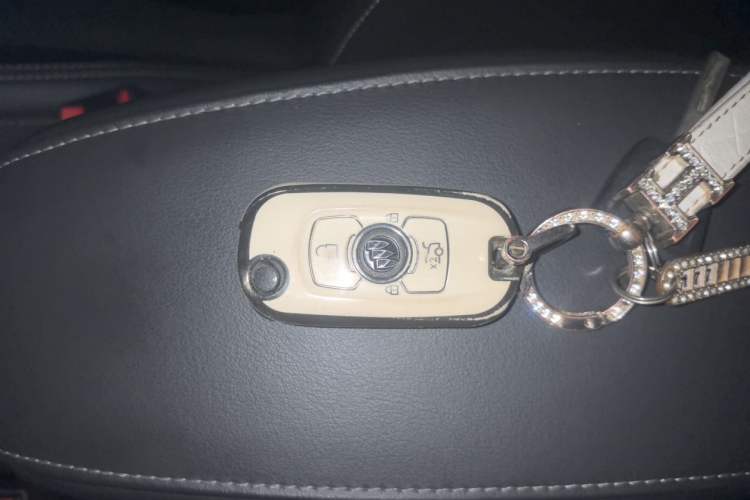 Used Buick Verano 2016 Hatchback 15S Automatic Leading Model Vehicle Key