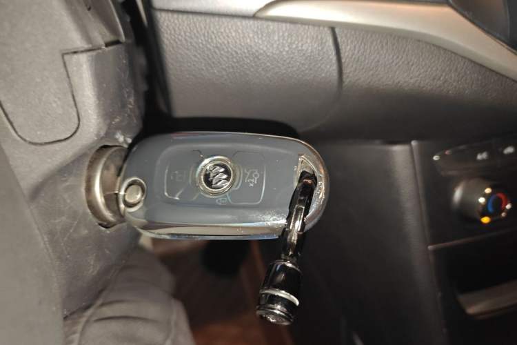 Used Buick Verano 2016 Hatchback 15S Automatic Ambition Model Vehicle Key