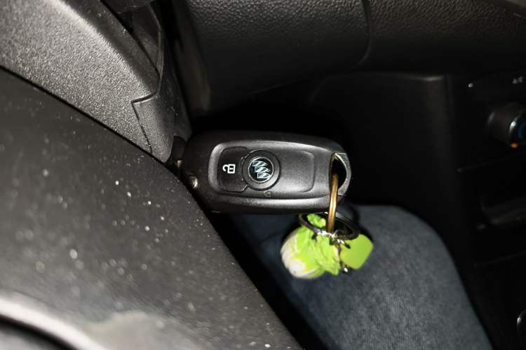 Used Buick Verano 2016 Hatchback 15S Automatic Ambition Model Vehicle Key