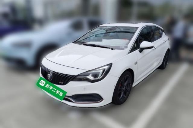 Buick Verano 2016 Hatchback GS 20T Dual-Clutch Passionate Sporty Model usado