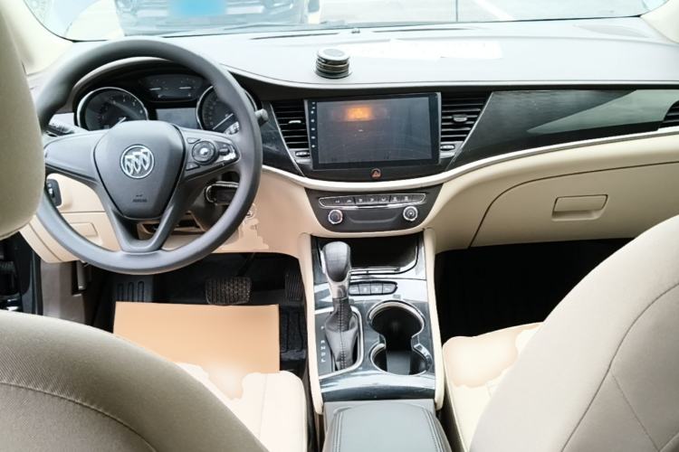 Used Buick Verano 2017 Sedan 15S Automatic Entry Model Center Console