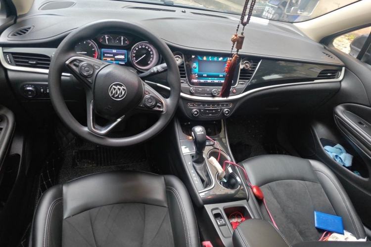 Used Buick Verano 2017 Sedan 20T Dual-Clutch Elite Model Center Console