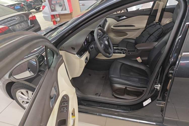 Used Buick Verano 2017 Sedan 15S Automatic Entry Model Driver Seat