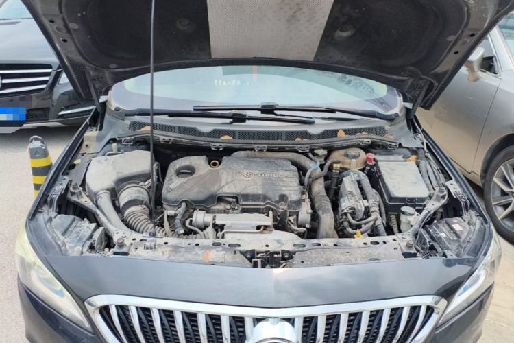 Used Buick Verano 2017 Sedan 20T Dual-Clutch Leading Model Engine Bay