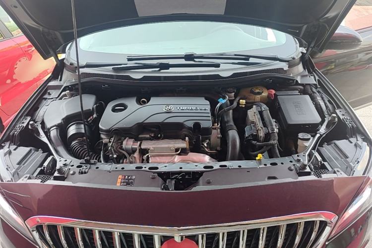 Used Buick Verano 2017 Sedan 20T Dual-Clutch Leading Model Engine Bay