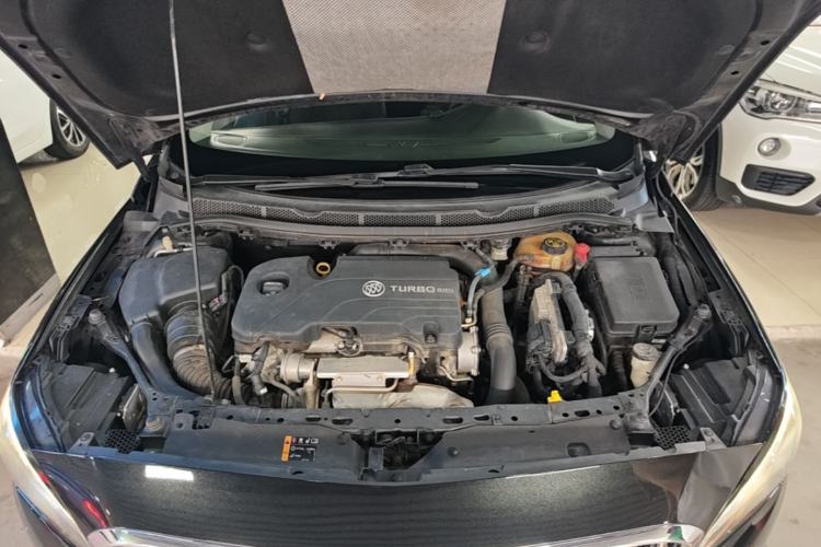 Used Buick Verano 2017 Sedan 20T Dual-Clutch Leading Model Engine Bay