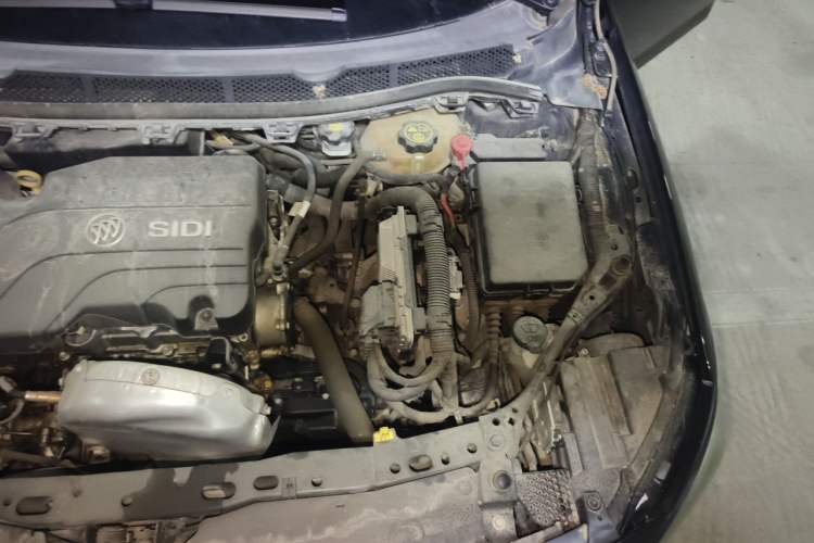 Used Buick Verano 2017 Sedan 15S Automatic Leading Model Engine Bay Left