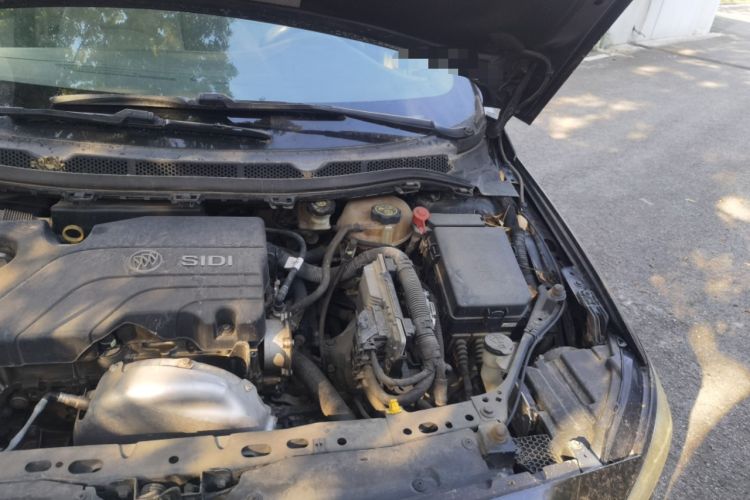 Used Buick Verano 2017 Sedan 15S Automatic Entry Model Engine Bay Left