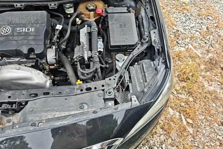 Used Buick Verano 2017 Sedan 15S Automatic Leading Model Engine Bay Left